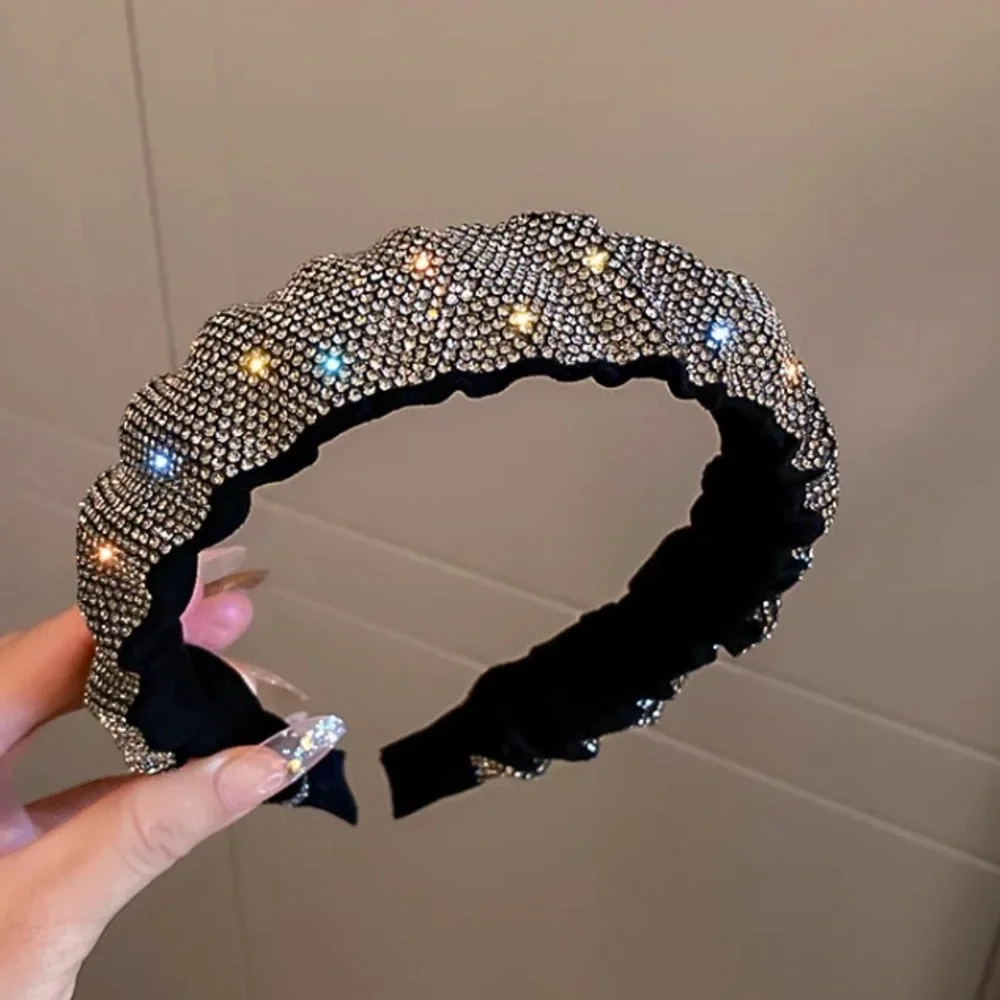 ⭐️ Rhinestone Black Headband - Picture 1 of 3